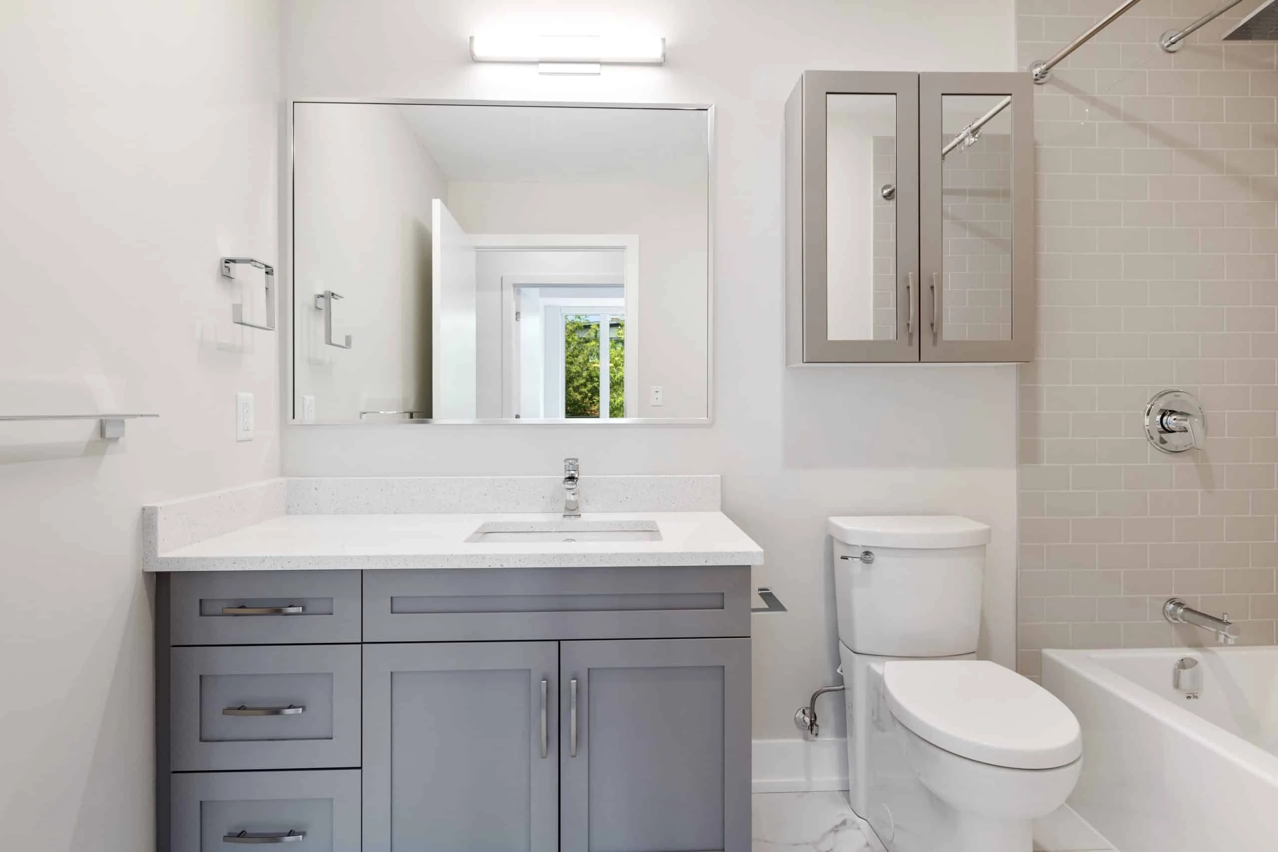 10 Mistakes to Avoid While Remodeling Your Bathroom cover image