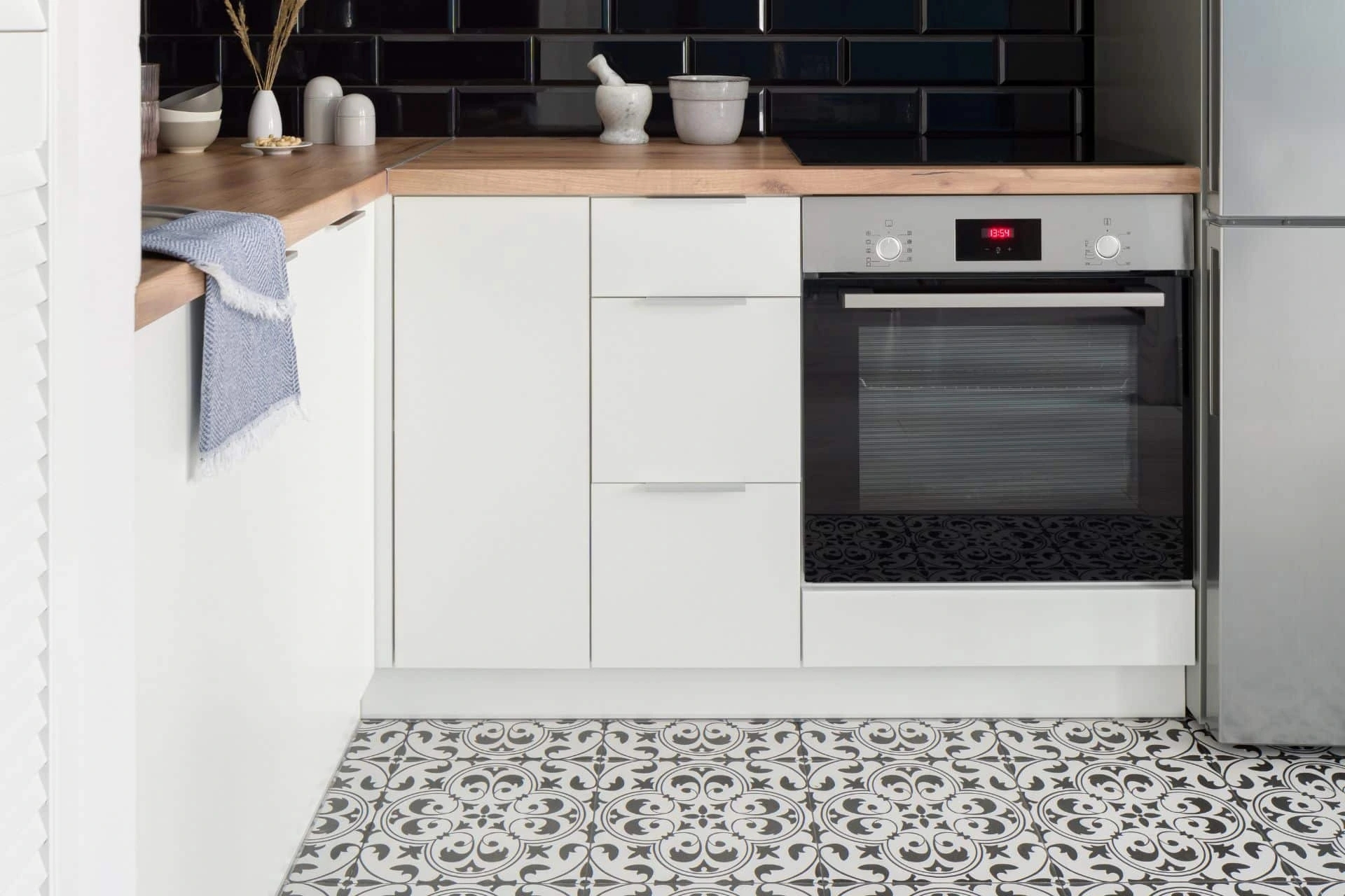 Tile Floor Refinishing: A Guide to Reviving Your Floors cover image