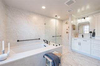 6624 Pelhams Trce Bathroom Remodel photo 3