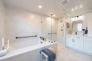 6624 Pelhams Trce Bathroom Remodel photo 3