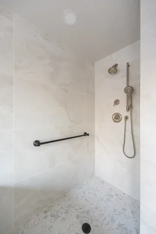 6624 Pelhams Trce Bathroom Remodel photo 7