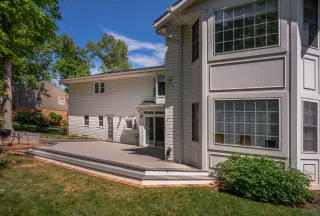 Lakevale Drive Exterior Renewal project photo 8