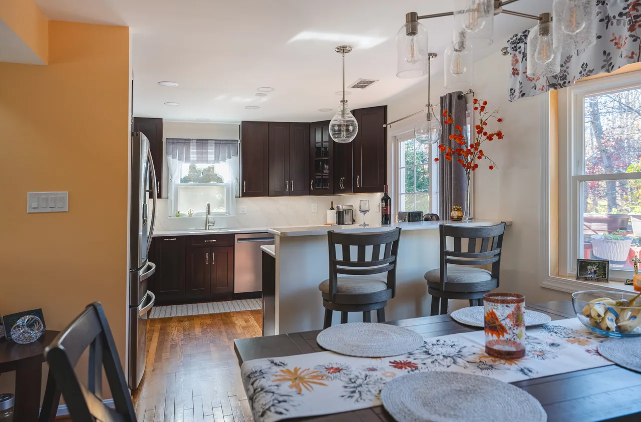 Valewiew Drive Kitchen Remodel after